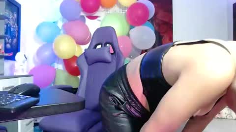 hot sexy bunny online show from September 26, 2025, 1:15 pm