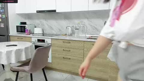 Vasilisa online show from November 26, 2025, 2:23 am