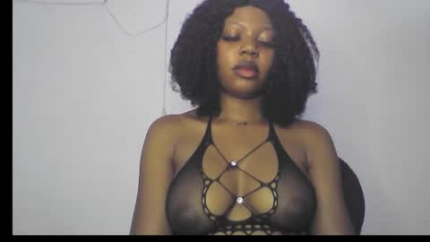 Stella online show from September 23, 2025, 3:04 pm