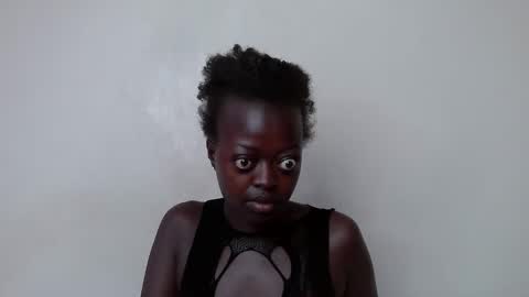 hot_tashaa online show from April 14, 2026, 4:24 pm