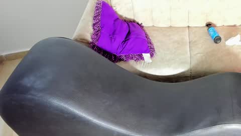 LUCY-GAFAS-KOAJ AND MODERATOR SKYLER online show from January 18, 2025, 6:56 am