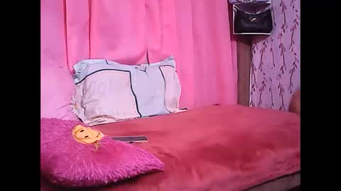 Snapshot of hot_tricia05 chatting on February 11, 2026, 12:21 pm hot_tricia05 online show from February 11, 2026, 12:21 pm