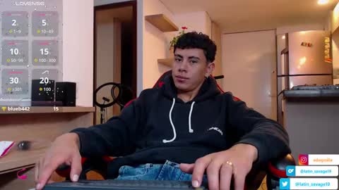 hot_twinks83 online show from September 10, 2025, 1:49 am