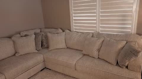 Hot Wife    hotwife sexy new milf highclass brunette bigboobs natural mature online show from February 15, 2026, 7:32 pm