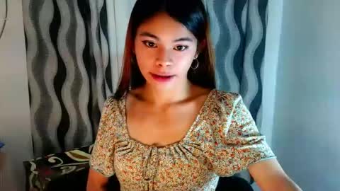 Yanna online show from April 14, 2026, 8:15 pm