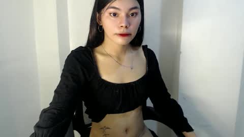 Yanna online show from June 5, 2026, 10:10 am
