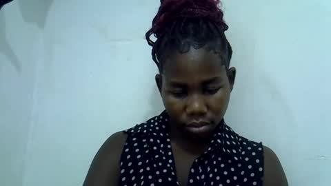 hotagrace online show from October 6, 2025, 9:56 pm