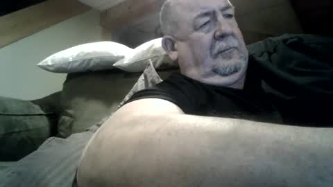 Snapshot of hotandhornyxxx1 chatting on December 10, 2024, 9:43 pm Hot and Horny online show from December 10, 2024, 9:43 pm