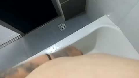 hotantuand online show from February 27, 2026, 12:27 pm