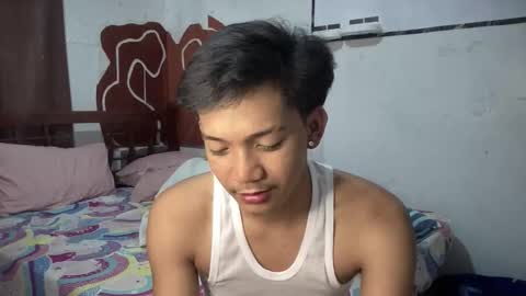 hotasian_jerome online show from April 7, 2026, 6:03 am