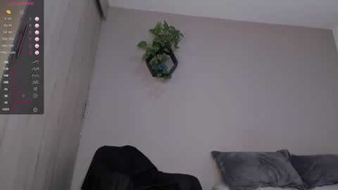 Andrew xdres08 online show from December 15, 2024, 3:56 am