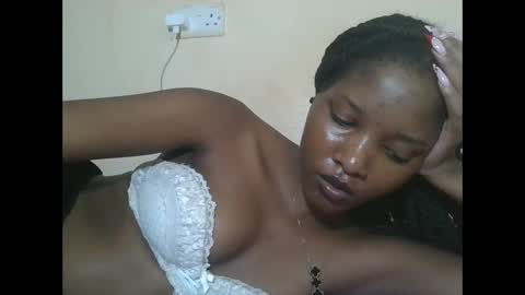 love online show from April 1, 2026, 4:48 pm