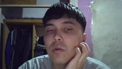 hotbaby6900 online show from November 1, 2025, 7:43 am