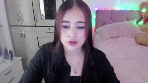 Snapshot of hotbbcwife chatting on February 17, 2025, 7:53 pm lesly and ander online show from February 17, 2025, 7:53 pm