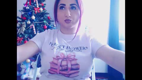 Snapshot of hotboobsmaya chatting on December 15, 2025, 9:13 am hotboobsmaya online show from December 15, 2025, 9:13 am