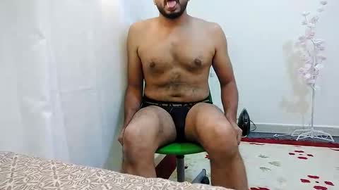 Hotboy8677 online show from April 29, 2026, 12:31 pm