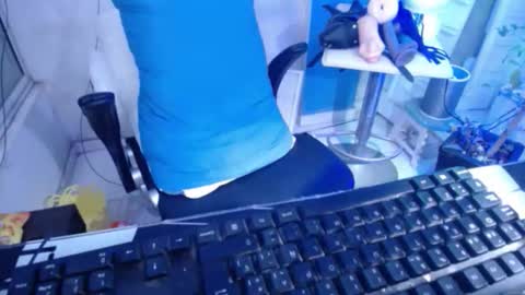 Snapshot of hotbritneyxx chatting on February 10, 2026, 6:23 pm hotbritneyxx online show from February 10, 2026, 6:23 pm