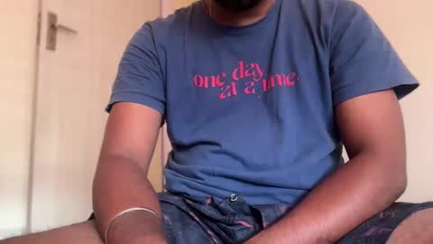 Jos online show from December 5, 2025, 8:45 am