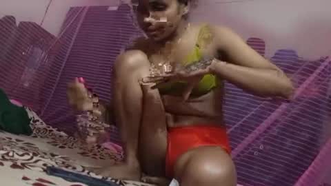 Hotcapolx online show from November 22, 2025, 5:01 pm