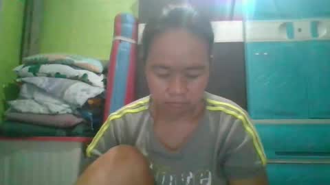 hotchicks4uxx online show from January 24, 2025, 5:31 am