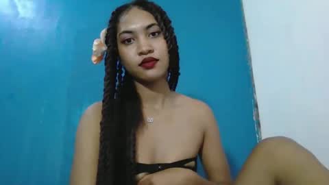 hotcindy online show from May 2, 2026, 2:55 pm