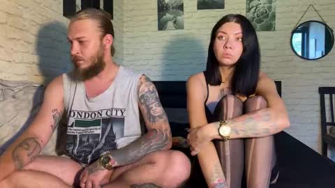 YounHotCouple online show from September 14, 2025, 9:52 am