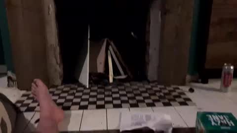 hotcoupleuk88 online show from April 4, 2026, 4:00 am