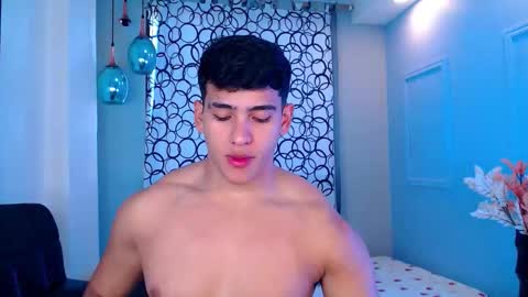 Hussain   aaron and Ekko online show from January 9, 2026, 1:47 pm