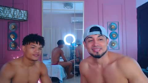 Snapshot of hotcrew_ chatting on May 23, 2026, 1:26 pm Hussain aaron and Ekko online show from May 23, 2026, 1:26 pm