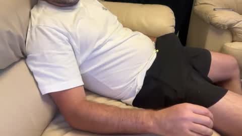 HotDadInShower online show from July 16, 2026, 8:04 pm