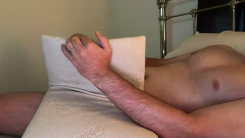 HotDadInShower online show from July 20, 2026, 8:22 pm