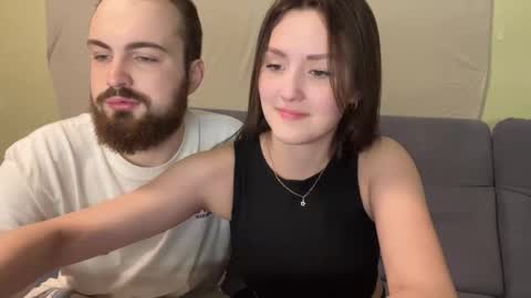 Snapshot of hotduoplay chatting on March 27, 2026, 7:24 pm Max and Alina online show from March 27, 2026, 7:24 pm