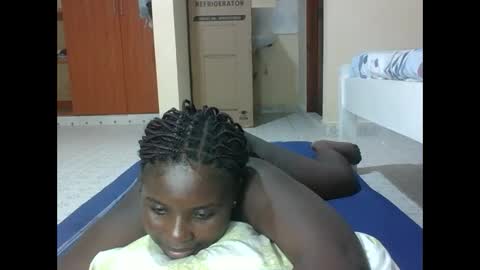 Snapshot of hotebbbyy chatting on January 18, 2026, 6:44 pm EBBY online show from January 18, 2026, 6:44 pm