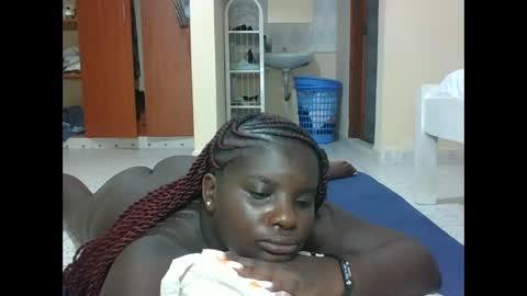 Snapshot of hotebbbyy chatting on February 13, 2026, 2:18 am EBBY online show from February 13, 2026, 2:18 am