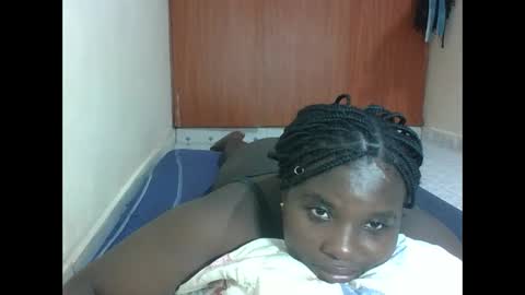 Snapshot of hotebbbyy chatting on May 18, 2026, 5:19 pm EBBY online show from May 18, 2026, 5:19 pm