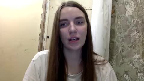 effy online show from February 9, 2025, 5:19 am