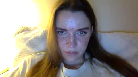 effy online show from December 18, 2025, 11:00 pm