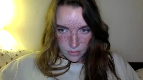 Snapshot of hoteffy chatting on February 26, 2026, 9:25 pm effy online show from February 26, 2026, 9:25 pm