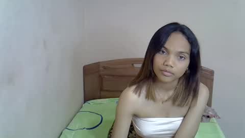 hotfabi01 online show from October 4, 2025, 6:33 am