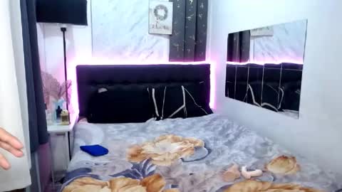 Snapshot of hotfallinggodempress chatting on February 14, 2025, 12:41 am KATRINA online show from February 14, 2025, 12:41 am