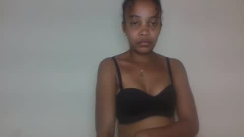 hotfelicia online show from May 7, 2026, 4:23 pm
