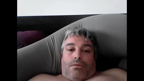 hotfreedick online show from March 12, 2026, 8:53 am