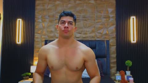 Snapshot of hotfuckers4uu chatting on February 6, 2025, 4:36 pm felipe marcello online show from February 6, 2025, 4:36 pm