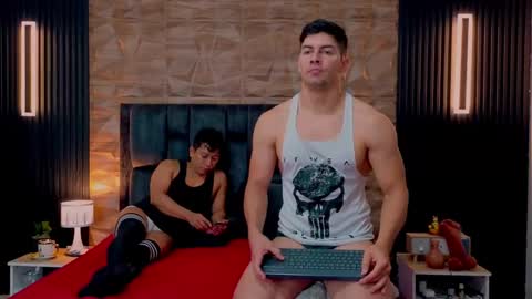 Snapshot of hotfuckers4uu chatting on September 9, 2025, 2:27 pm felipe marcello online show from September 9, 2025, 2:27 pm