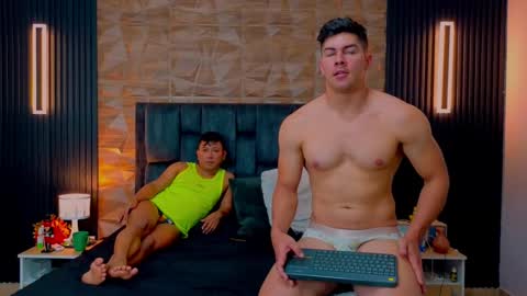 Snapshot of hotfuckers4uu chatting on October 6, 2025, 3:20 pm felipe marcello online show from October 6, 2025, 3:20 pm