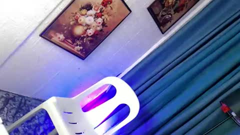 hotfucking_queen1111 online show from November 17, 2025, 5:35 am