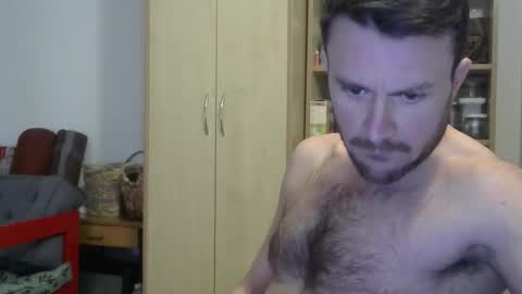 Snapshot of hotgardenersexy chatting on March 19, 2026, 10:25 pm Le jardinier sexy online show from March 19, 2026, 10:25 pm