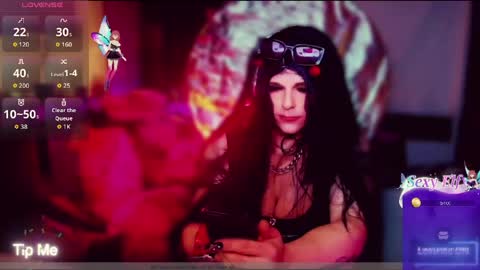 hotginger666 online show from April 18, 2026, 8:18 am