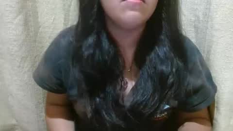 hotiemorenagurl18 online show from October 7, 2025, 11:51 am