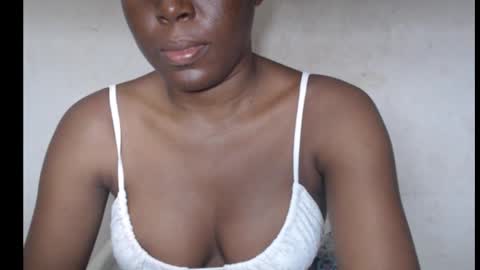 hotjessie0 online show from September 20, 2025, 4:46 am